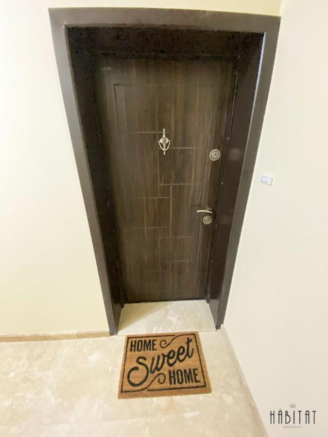 Habitat Central Apartment Русе Екстериор снимка